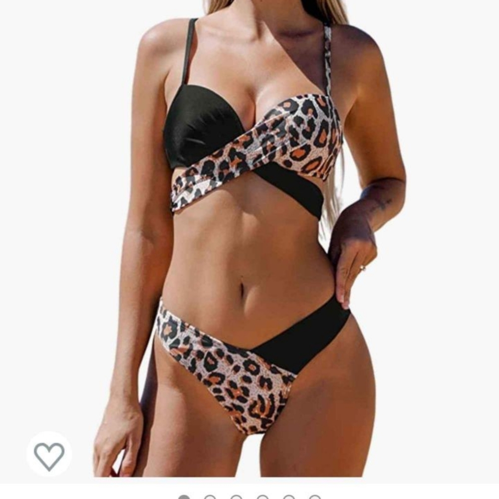 Bathing suit